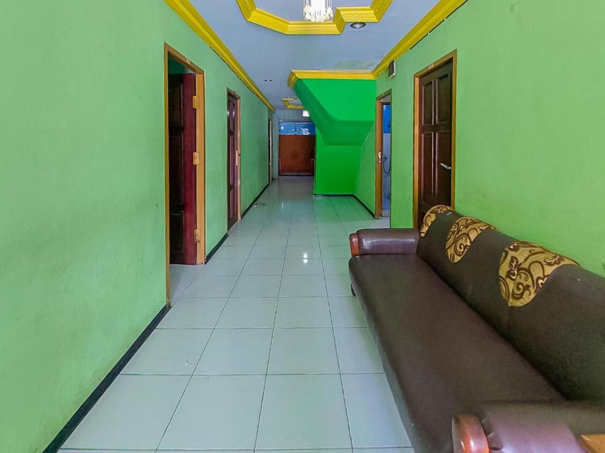 Reddoorz @ Tanjung Selor Hotel Exterior photo
