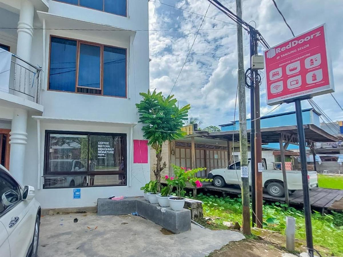Reddoorz @ Tanjung Selor Hotel Exterior photo
